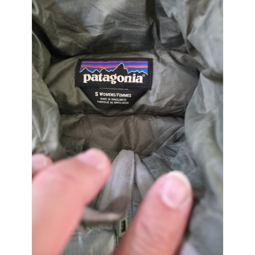 Patagonia Women's Down Sweater Jacket Camp Green Medium Small - Picture 5 of 6